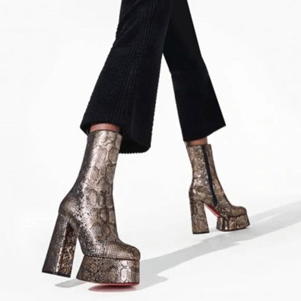 Christian Louboutin Izamayeah Suede Pumps EU 38.5 JungleFame Red Bottom Heels